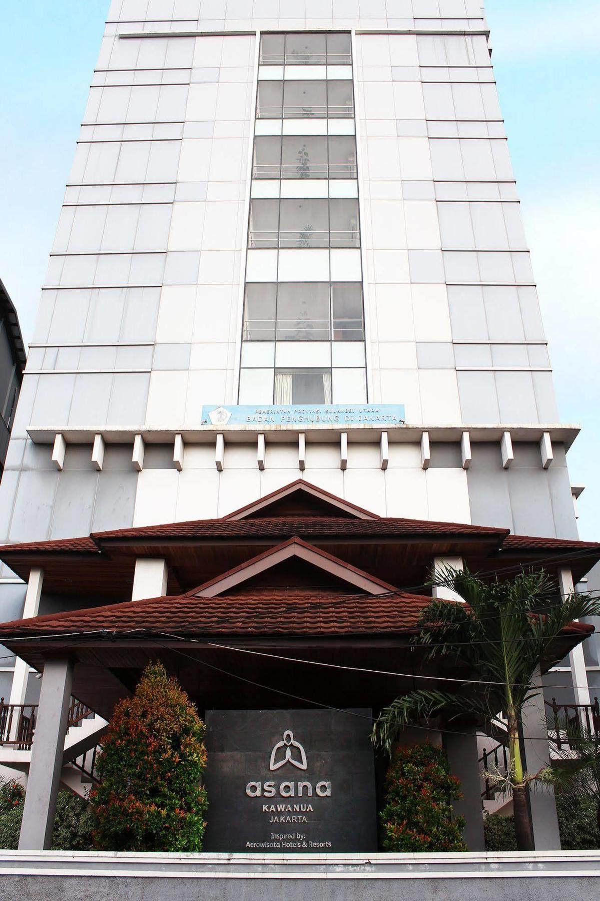 Asana Kawanua Hotel Jakarta Exterior photo